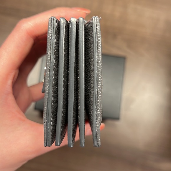 ✨SAINT LAURENT✨ Grey Monogramme Card Holder - Picture 4 of 13